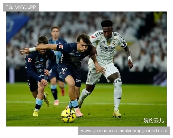 皇马结构失衡导致比赛节奏波动，阵容优势未能充分体现，赛季表现受限