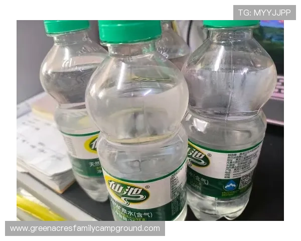 贝林厄姆家冰箱里塞满能量饮料，连矿泉水都要冰镇三小时才喝